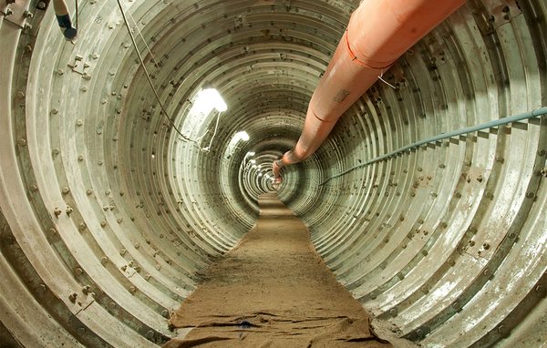 Construcción Poliducto Alonso Ovalle, Metro de Santiago